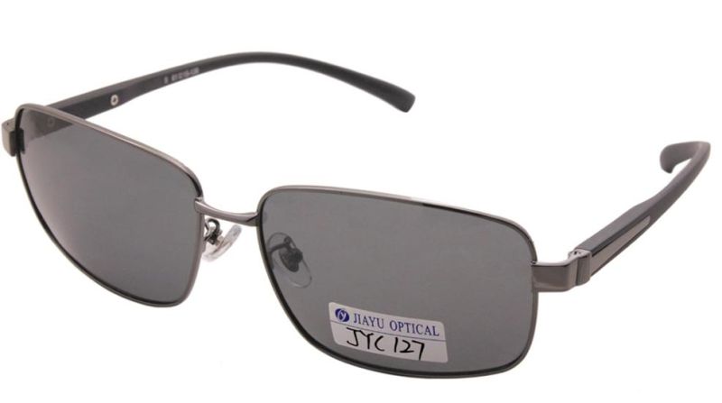 Latest Fashion Square Frame Protection Double Bridge Polarized Men′s Sunglasses