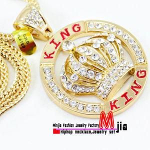 Alloy Hip Hop CZ Gold Finish Iced out 3D Crown Pendant Long Chain (MJ95)