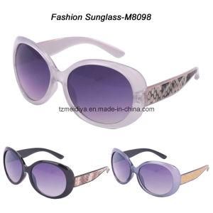 Fashion Women Sunglasses Leather Ornaments (UV, FDA, CE) (M8098)