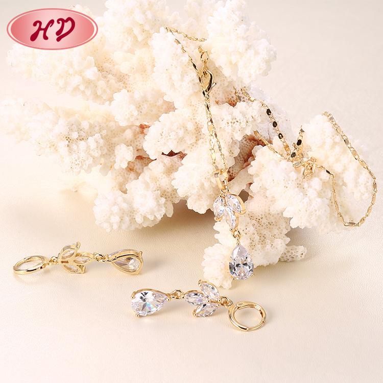 Fashion Women 18K Gold Plated Costume Imitation Charm Ring Bracelet Jewelry with Earring, Pendant, Necklace Sets Jewelry