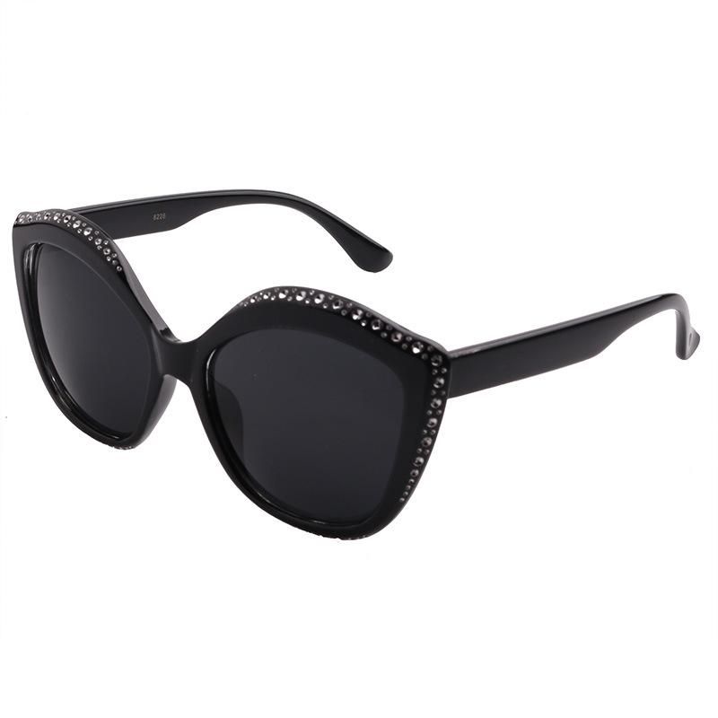 2020 Oversized Shape Black Fashion Sunglasses with Diamond