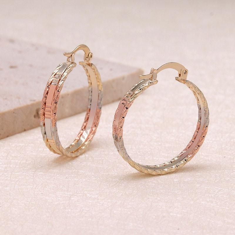 High Quality Fashion Huggie Unique Big Hoop Tricolor Earrings