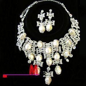Pearl Jewelry Set Fashion Pearl Necklace Set with Rhinestones (bhn0295)
