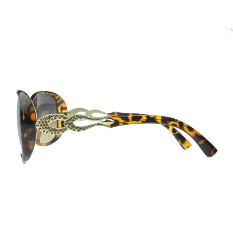 2018 Oval Shape Metal Decoration Sunglasses for Women