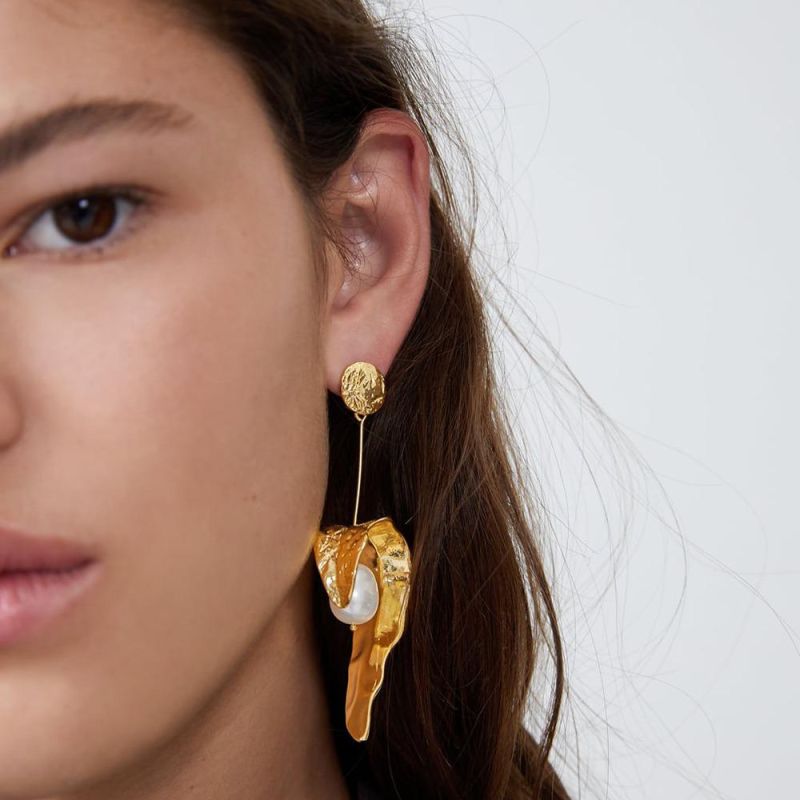 Gold Plated Geometric C Shape Alloy Earrings with Pearls Charm