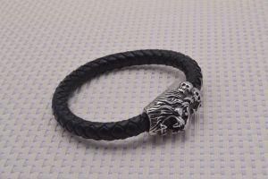 Fashion Jewelry Lion Strap Bracelet in Stainless Steel
