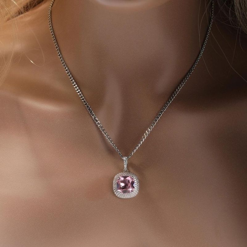 Hip Hop Jewelry Pink Square Gem Pendant Necklace Electroplating White Gold Diamond Necklace High-End Luxury Jewelry