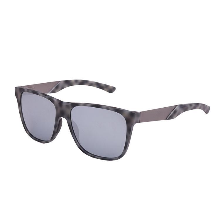 2019 Wholesale Square Shape Sunglasses with Metal Decoration