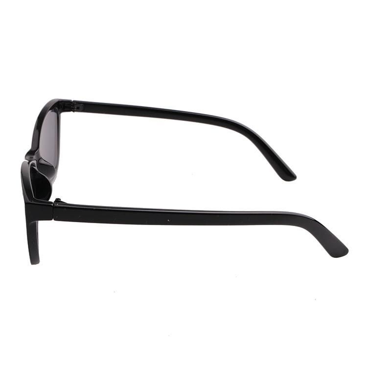 Cateye Style Triangle Frame Fashion Women Sunglasses