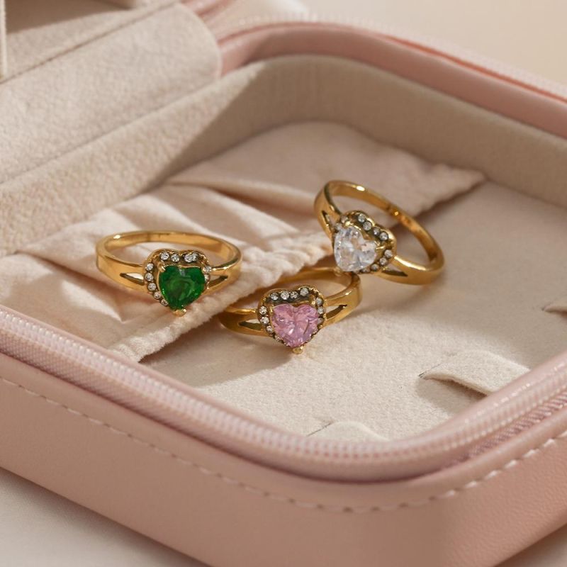 Manufacturer Custom Fashion Jewelry High Quality 2022 New Arrivals Heart Ring Women Zircon Designer Ring Hanging Charm Gold Plated Ring