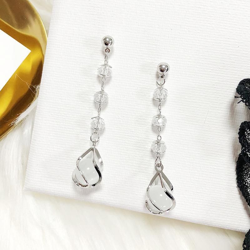 Korean Style Retro Fashion Female Long Earrings