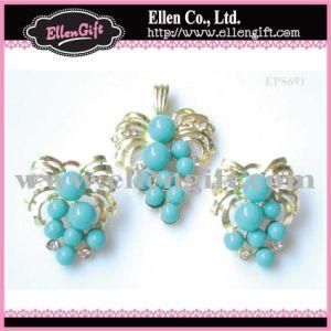 Pendant and Earring Set (EPS691)