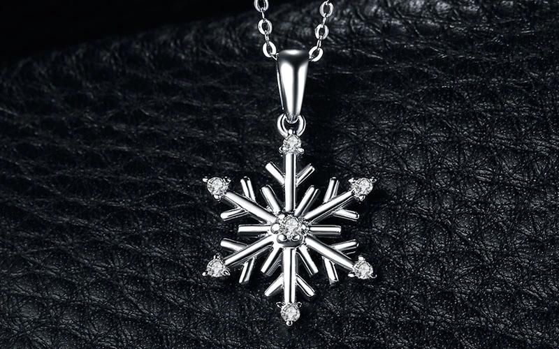 925 Sterling Silver Jewelry Snowflake Pendant Necklace as Gift for Girls