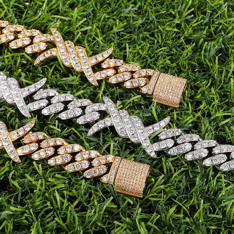 Dog Teeth Design Men′ S Chain Necklace Jewelry