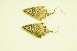 Textured Eagle Alloy Triangle Earring