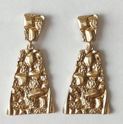 Manufacture Trapezoidal Embossment Texture Alloy Drop Earrings for Women Fashion Jewelry