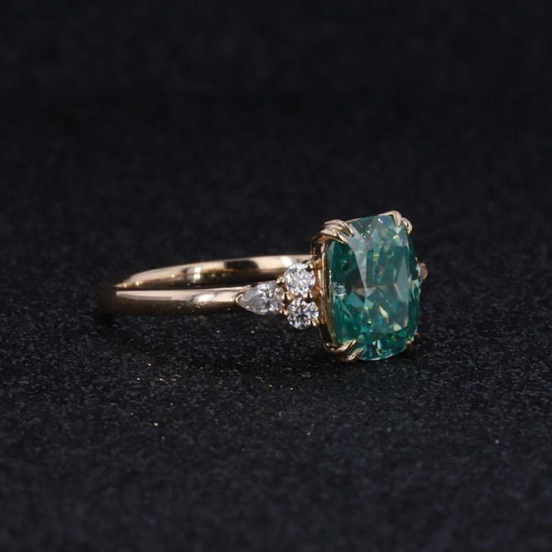 Custom Design Women 2.5CT Elongate Cushion Green Moissanite Engagement Ring