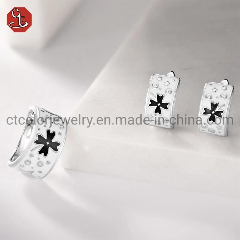 Vintage Design Jewelry 925 Sterling Silver Handmade Enamel Lucky leaves Rings