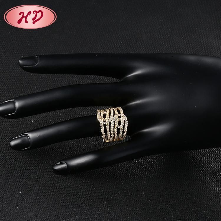 Women Silver 18K Gold Plated Stainless Steel Fashion Engagement Finger Wedding Rings Jewelry Design