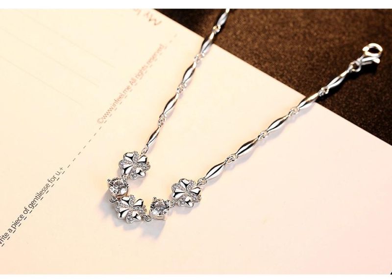 Gift Fashion Bangle Jewelry Zircon Flower Charm Bracelet