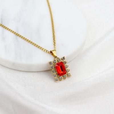 18K Gold Rectangular Four-Color Diamond Pendant Necklace for Women