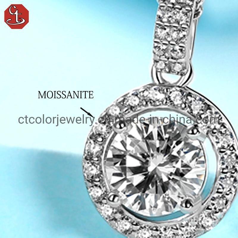 Fashion women′s necklace 1 carat moissanite diamond round pendant jewelry for girls