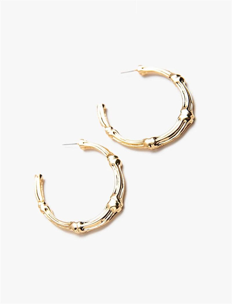 Manufacture New Design 2 Rows Interknit Square Iron Hoop Earring Big Dots 18K Gold Plated Alloy Hoop Earrings for Women Fashion Jewelry