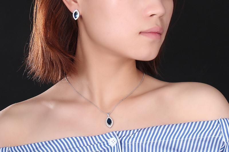 White Gold Plated Brass Jewelry Set with Blue Zircon Crystal Stone