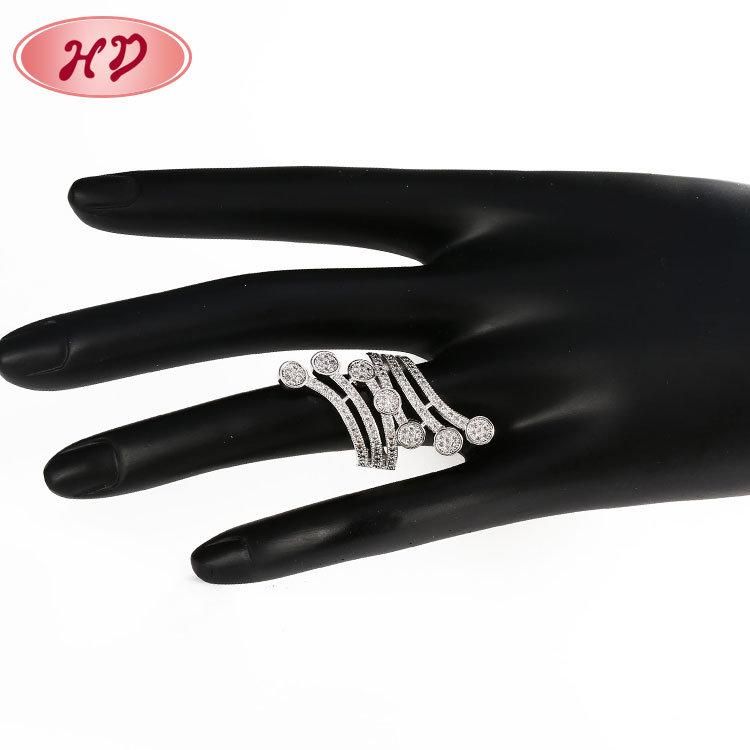 Latest Women Jewelry Ring Unique Designs 18K Gold Filled Zircon Finger Ring for Women