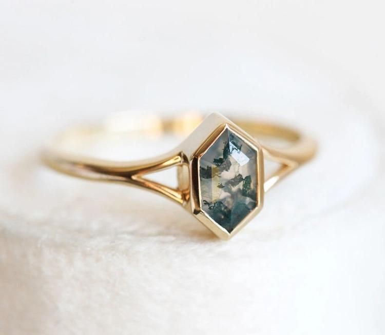 Hexagon-Cut Green Moss Quartz Brezel Sterling Silver Ring Moss Agate Jewelry Vintage Ring