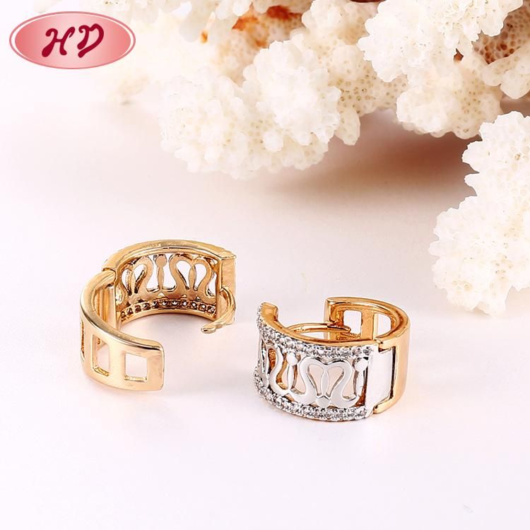18K 14K Gold Plated Imitation Fashion Costume Jewelry with CZ Pearl Huggie Hoop Earring for Women