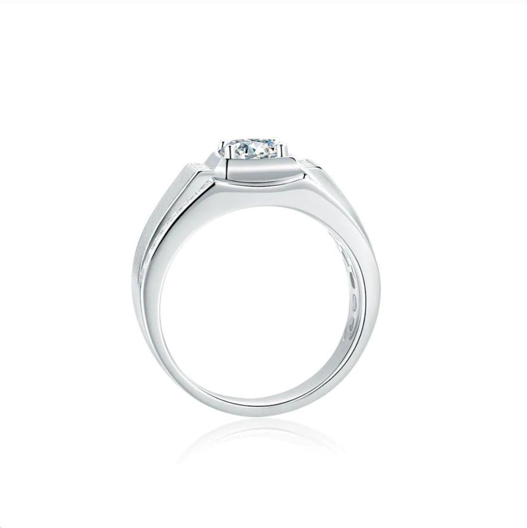 925 Sterling Silver Moissanite Men′ S Ring 1.0CT Round Cut D Color Engagement Anniversary Ring for Men Birthday Gift