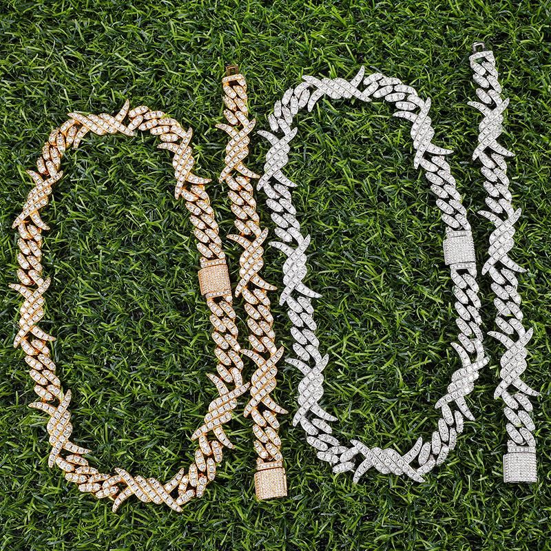 Dog Teeth Design Men′ S Chain Necklace Jewelry