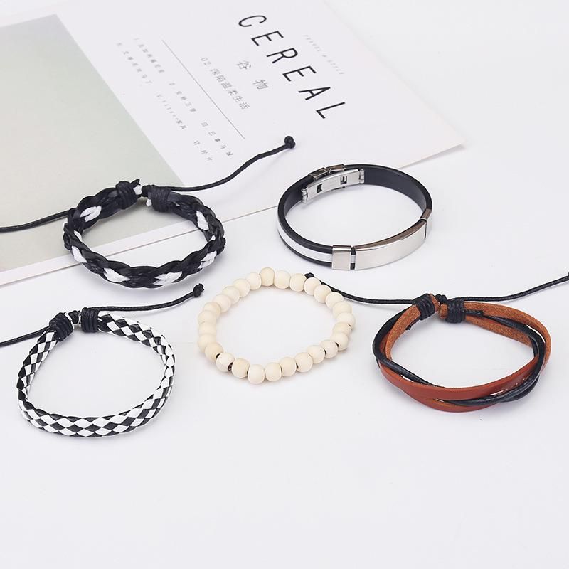 America and Europe Simple Retro Set Bracelet DIY Woven Cowhide Bracelet Punk Bracelet Men′ S Hemp Rope Leather Bracelet