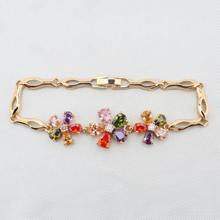Wholesale New Fashion Style Alloy 18K Gold Plated Zircon Stone Metal Bracelets and Bangles for Womens Jewelry