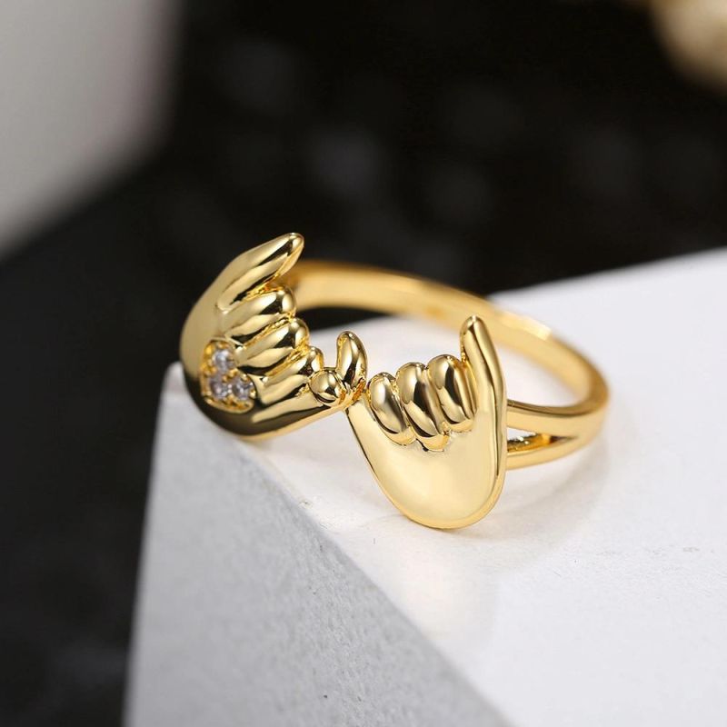 Women′ S 18K Gold Light Luxury Zircon Mom Love Hand Ring