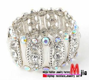 Clear White Crystal Silver Plated 35mm Stretchy Bracelet Bangle (MJB3094)