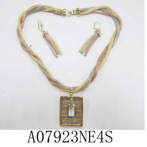 Factory Direct Hot Selling Fashion Jewelry Set (MIA07923NE4S)