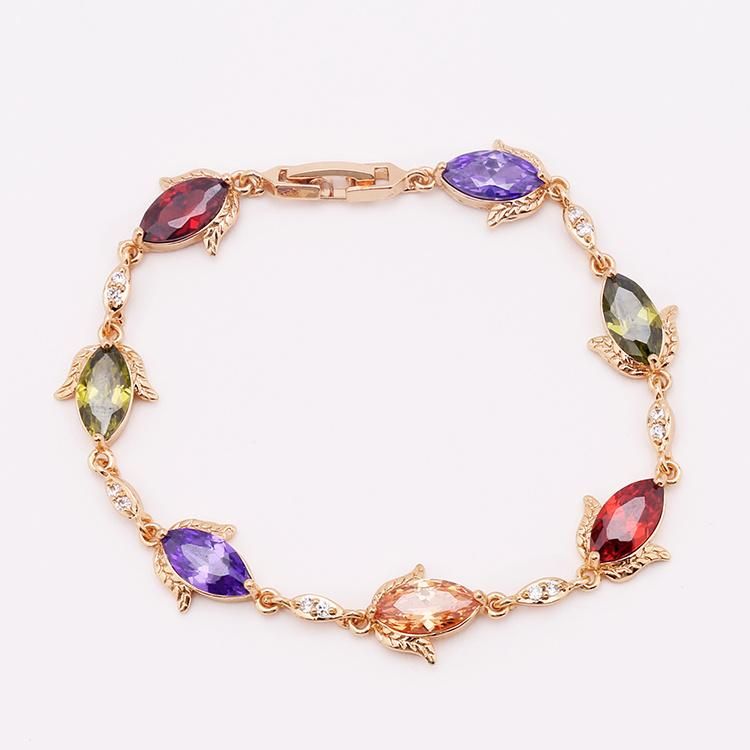 Fashion Elegant 18K Gold Color Chain Bracelet Jewelry for Female