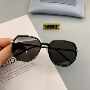 Eco Friendly OEM Metal Fashion Women&prime;s Tac Polarized Sunglasses
