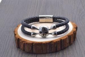 Good Quality Jewelry Skull Strap Bracelet in stainless Steel