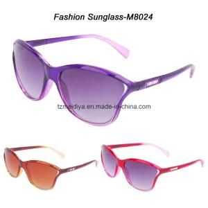 Plastic Fashion Sunglasses (UV, FDA/CE Certified M8024)