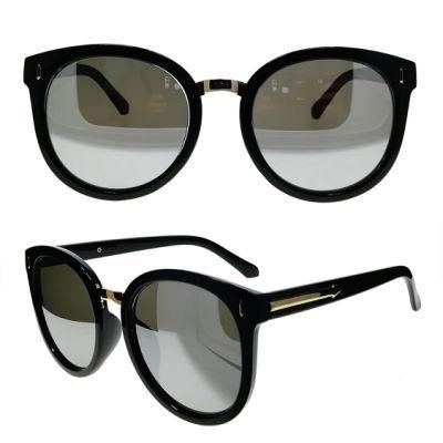 Plastic Fashion Sunglasses with Metal Bridge