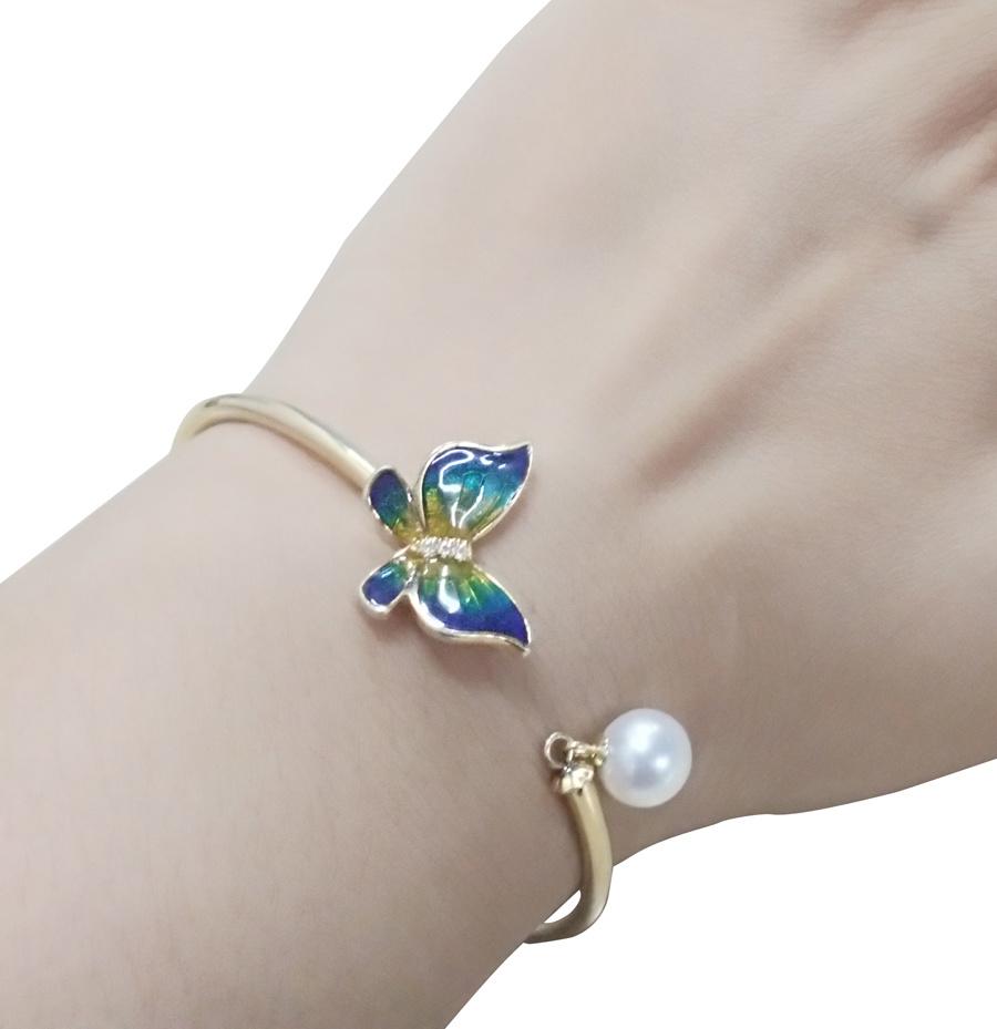 Fashion 18K Gold Plated Silver Enamel Butterfly and Pearl Bangle Bracelet Jewelry for Women
