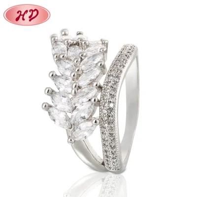 Fashion Gold Plating Rings Jewelry Women Modern Engagement Wedding Ring