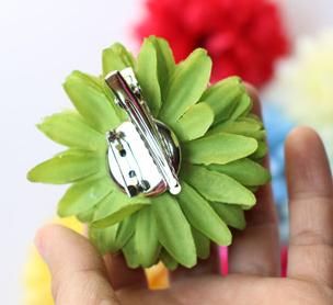 Flower Head Hair Clip