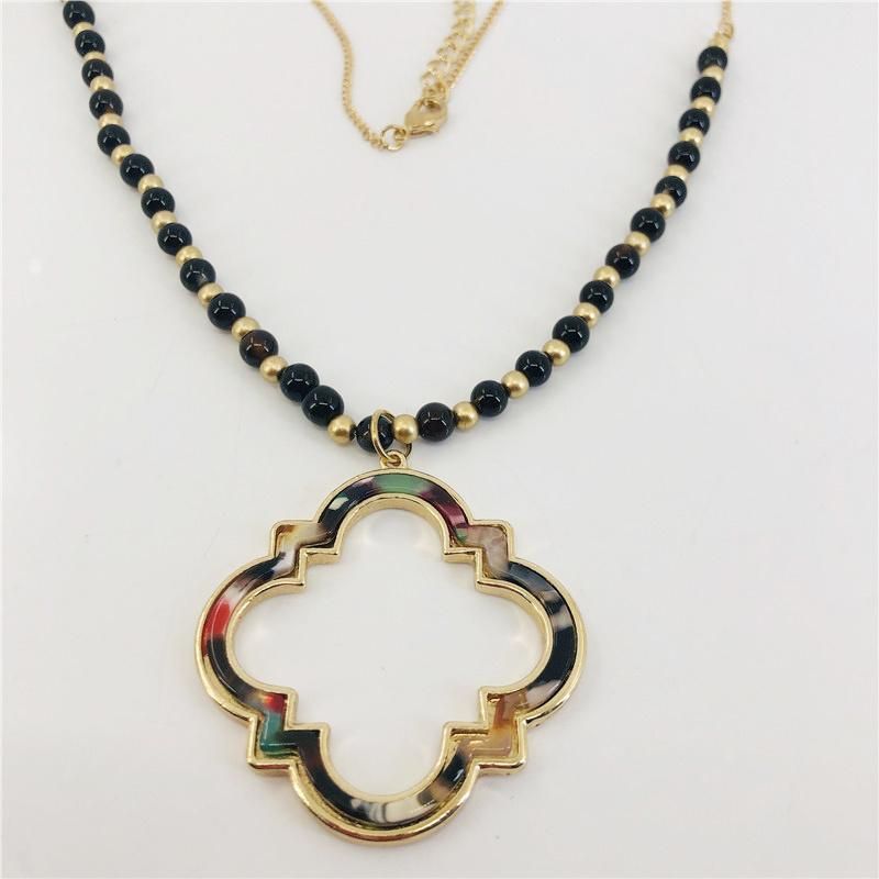 Fashion Accessories Ethnic Gold Plated Long Beads Necklace with Resin Rhombus Pendant