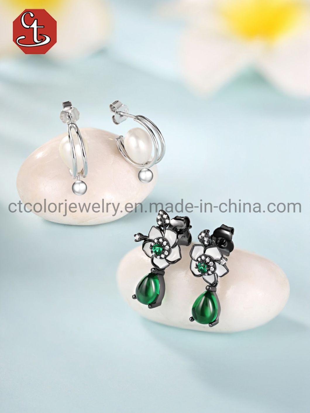 Wholesale Fashion Jewelry Elegant Flower Enamel 925 Sterling Silver Black plated Emerald Stud Earrings Women Jewelry