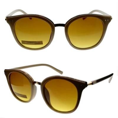 China Supplier Plastic and Metal Sunglasses