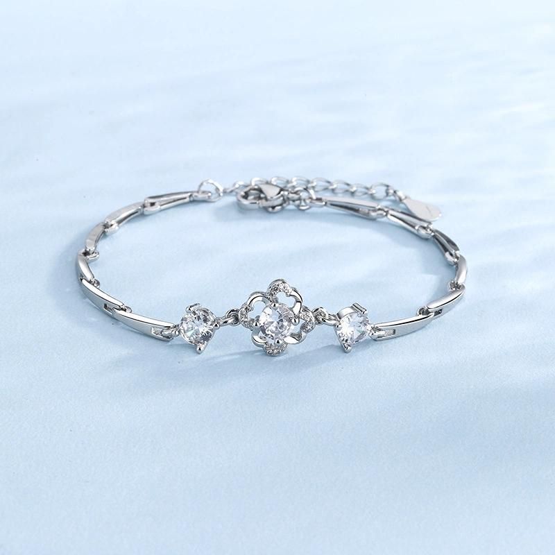 Lucky Four-Leaf Clover Bracelet Female Simple Melon Seed Chain